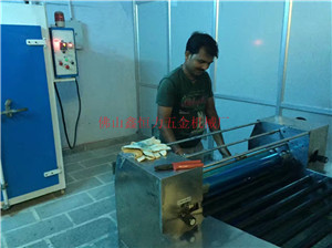 Indian stainless steel filter etching machine officially put